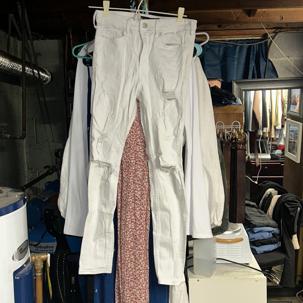 White Ripped Hollister Jeans
